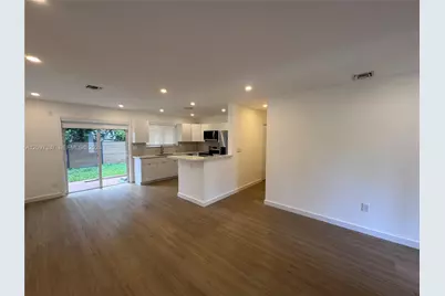 350 SW 17th Rd #350, Miami, FL 33129 - Photo 5