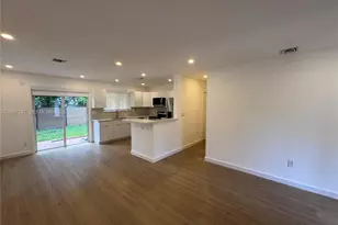 350 SW 17th Rd, Miami, FL 33129 - Photo 5