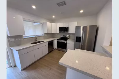 350 SW 17th Rd #350, Miami, FL 33129 - Photo 7