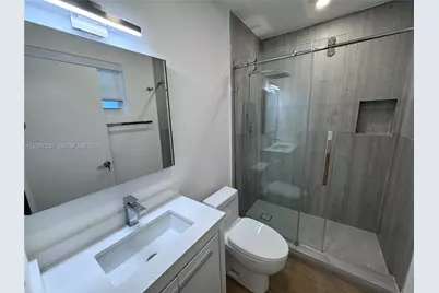 350 SW 17th Rd #350, Miami, FL 33129 - Photo 15