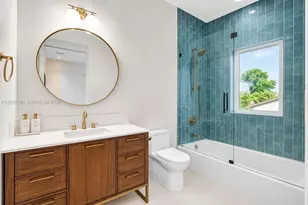 13045 Coronado Terrace, North Miami, FL 33181 - Photo 25