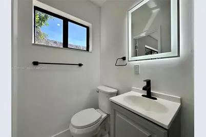 1150 NW 116th Ter, Miami, FL 33168 - Photo 13