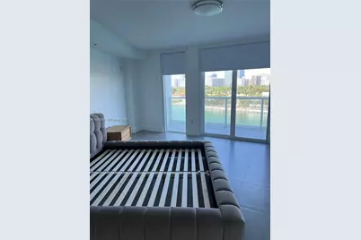 9821 E Bay Harbor Dr #805, Bay Harbor Islands, FL 33154 - Photo 21