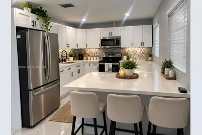 3350 NW 101st St, Miami, FL 33147 - Photo 3