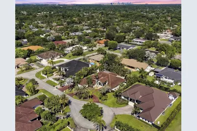 13105 SW 106th Ave, Miami, FL 33176 - Photo 3