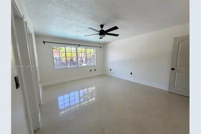 9481 SW 10th St, Miami, FL 33174 - Photo 23