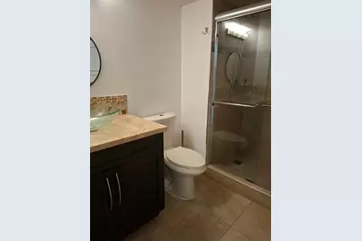 320 Racquet Club Rd #104, Weston, FL 33326 - Photo 15