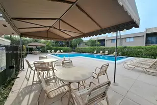 320 Racquet Club Rd, Weston, FL 33326 - Photo 31