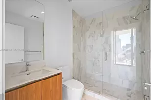 1400 Biscayne Blvd, Miami, FL 33132 - Photo 11