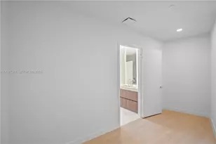 1400 Biscayne Blvd, Miami, FL 33132 - Photo 23