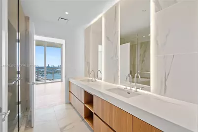 1400 Biscayne Blvd #2601, Miami, FL 33132 - Photo 21