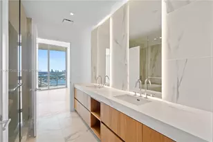1400 Biscayne Blvd, Miami, FL 33132 - Photo 21