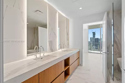 1400 Biscayne Blvd #3602, Miami, FL 33132 - Photo 15