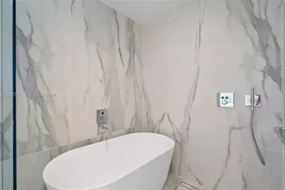 1400 Biscayne Blvd #3602, Miami, FL 33132 - Photo 17