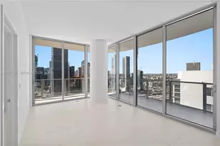 1400 Biscayne Blvd, Miami, FL 33132 - Photo 9