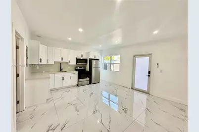 1700 Thomas St #1, Hollywood, FL 33020 - Photo 1