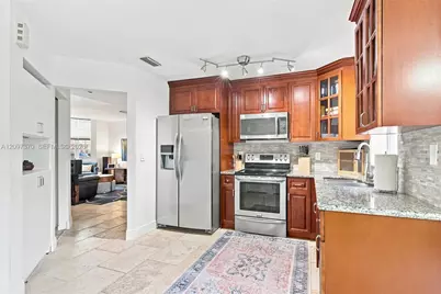 10830 NW 12th Pl, Plantation, FL 33322 - Photo 17