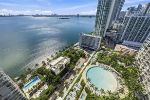 650 NE 32nd St, Miami, FL 33137 - Photo 5