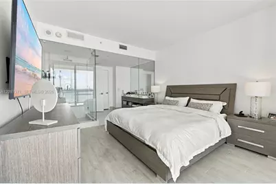 650 NE 32nd St #2406, Miami, FL 33137 - Photo 17
