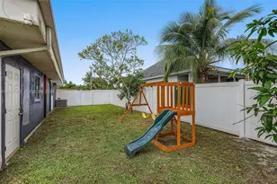 7904 NW 66th Terrace, Tamarac, FL 33321 - Photo 23