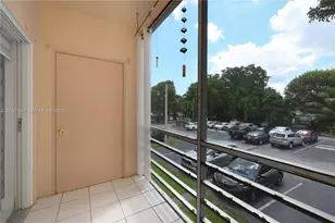15888 SW 95th Ave, Miami, FL 33157 - Photo 29