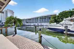 8 Portside Dr, Fort Lauderdale, FL 33316 - Photo 21