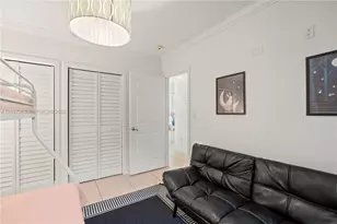 945 NE 78th St, Miami, FL 33138 - Photo 29