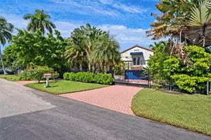 945 NE 78th St, Miami, FL 33138 - Photo 39
