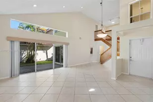 1960 Sweetbay Way, Hollywood, FL 33019 - Photo 9