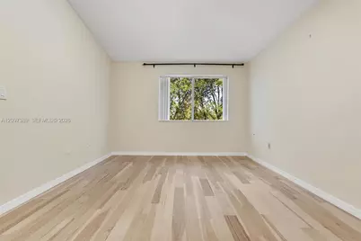 1960 Sweetbay Way, Hollywood, FL 33019 - Photo 35