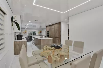 11366 NW 52nd St, Doral, FL 33178 - Photo 11