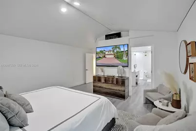 11366 NW 52nd St, Doral, FL 33178 - Photo 19