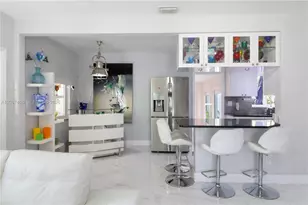 1663 NE 176th St, North Miami Beach, FL 33162 - Photo 9