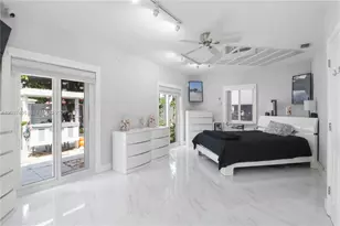 1663 NE 176th St, North Miami Beach, FL 33162 - Photo 13