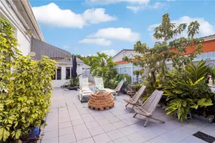 1663 NE 176th St, North Miami Beach, FL 33162 - Photo 27