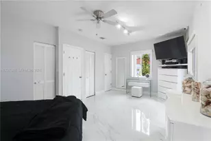 1663 NE 176th St, North Miami Beach, FL 33162 - Photo 15