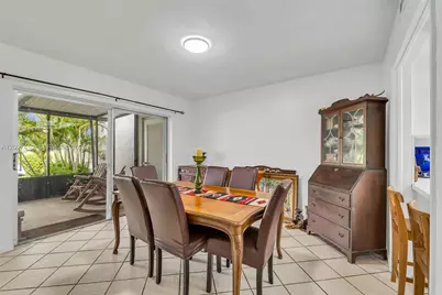 18958 Bobolink Dr, Hialeah, FL 33015 - Photo 25