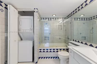 345 Ocean Dr #1012, Miami Beach, FL 33139 - Photo 15