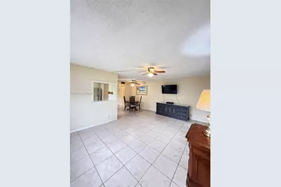 375 Sheffield P #375, West Palm Beach, FL 33417 - Photo 3