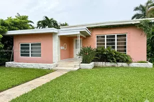2141 NE 124th St, North Miami, FL 33181 - Photo 1