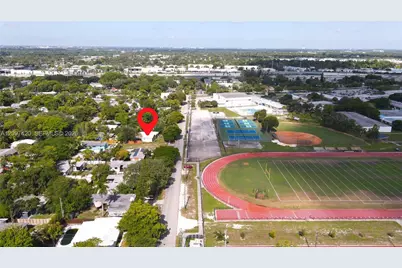 1704 SW 9th St, Fort Lauderdale, FL 33312 - Photo 13