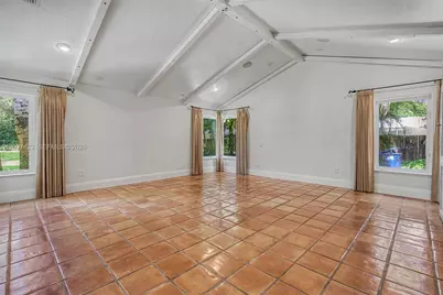 13470 SW 67th Ave, Pinecrest, FL 33156 - Photo 11
