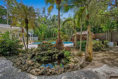 13470 SW 67th Ave, Pinecrest, FL 33156 - Photo 23