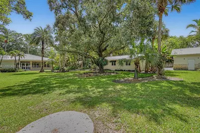 13470 SW 67th Ave, Pinecrest, FL 33156 - Photo 39