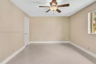 3370 N Pinewalk Dr N, Margate, FL 33063 - Photo 9