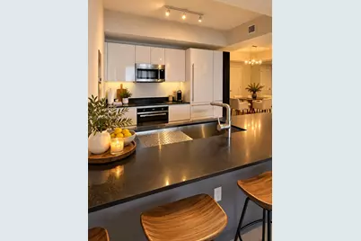 1010 Brickell Ave #3103, Miami, FL 33131 - Photo 5