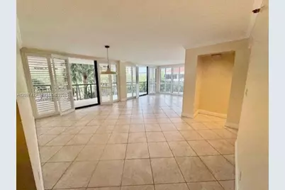 2843 S Bayshore Dr #5A, Miami, FL 33133 - Photo 3