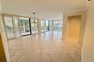 2843 S Bayshore Dr, Miami, FL 33133 - Photo 3