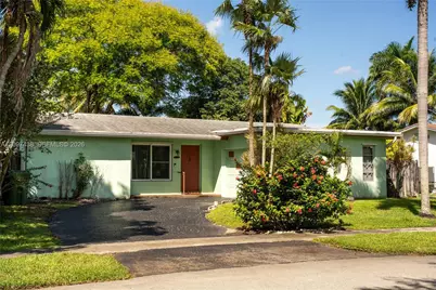 1010 NW 93rd Ter, Pembroke Pines, FL 33024 - Photo 3