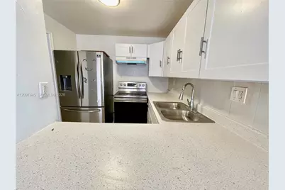 2621 Riverland Dr #B, Fort Lauderdale, FL 33312 - Photo 3